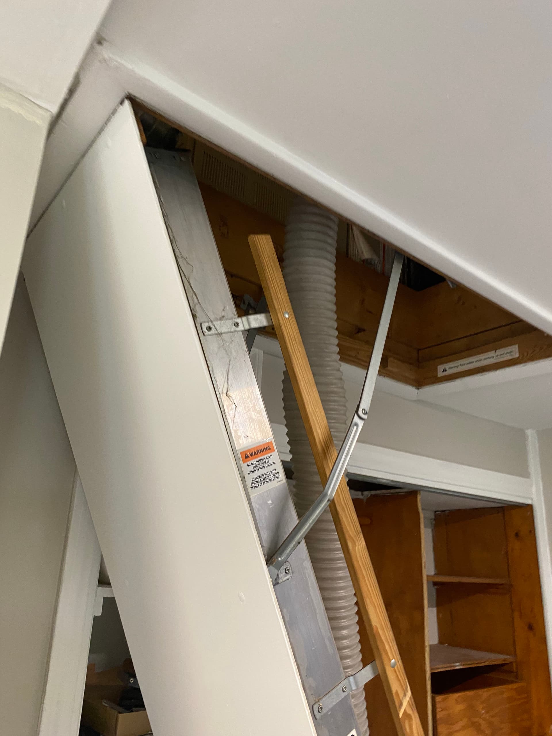 Gallery photos for Contaminated Insulation Removal and Full Duct Cleaning for Local Office: Image #3