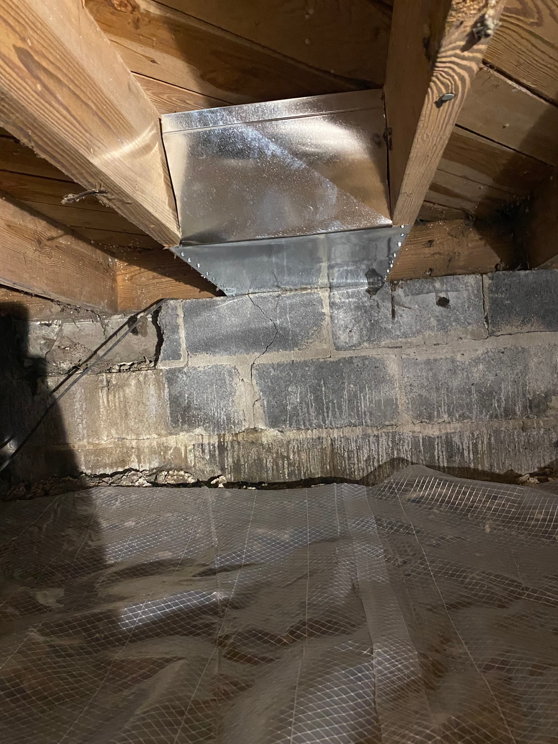 Gallery photos for Crawlspace Cleanup, Vapor Barrier, and Ductwork Correction Done Right: Image #7