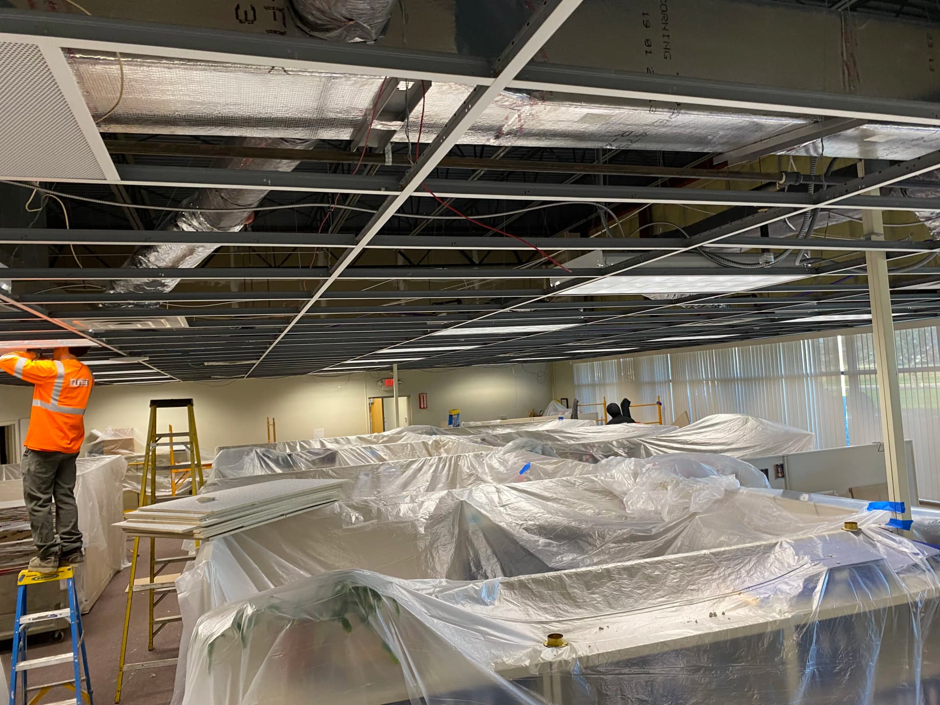 Gallery photos for Full Air Duct Cleaning at Johnson Controls Operations: Image #1