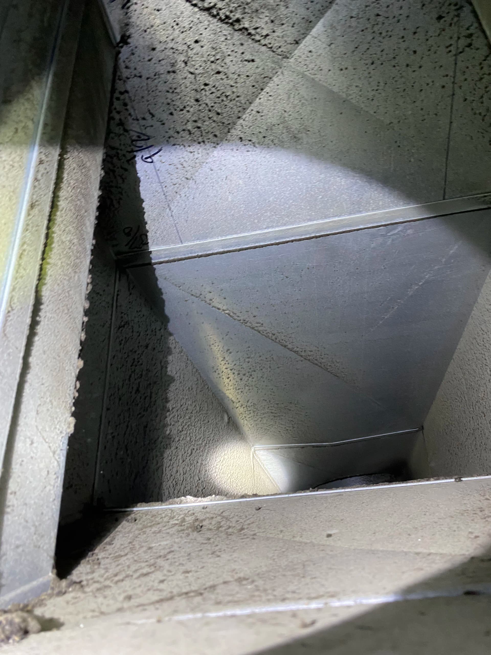 Gallery photos for Full Duct Cleaning at Olga's Kitchen: Image #2