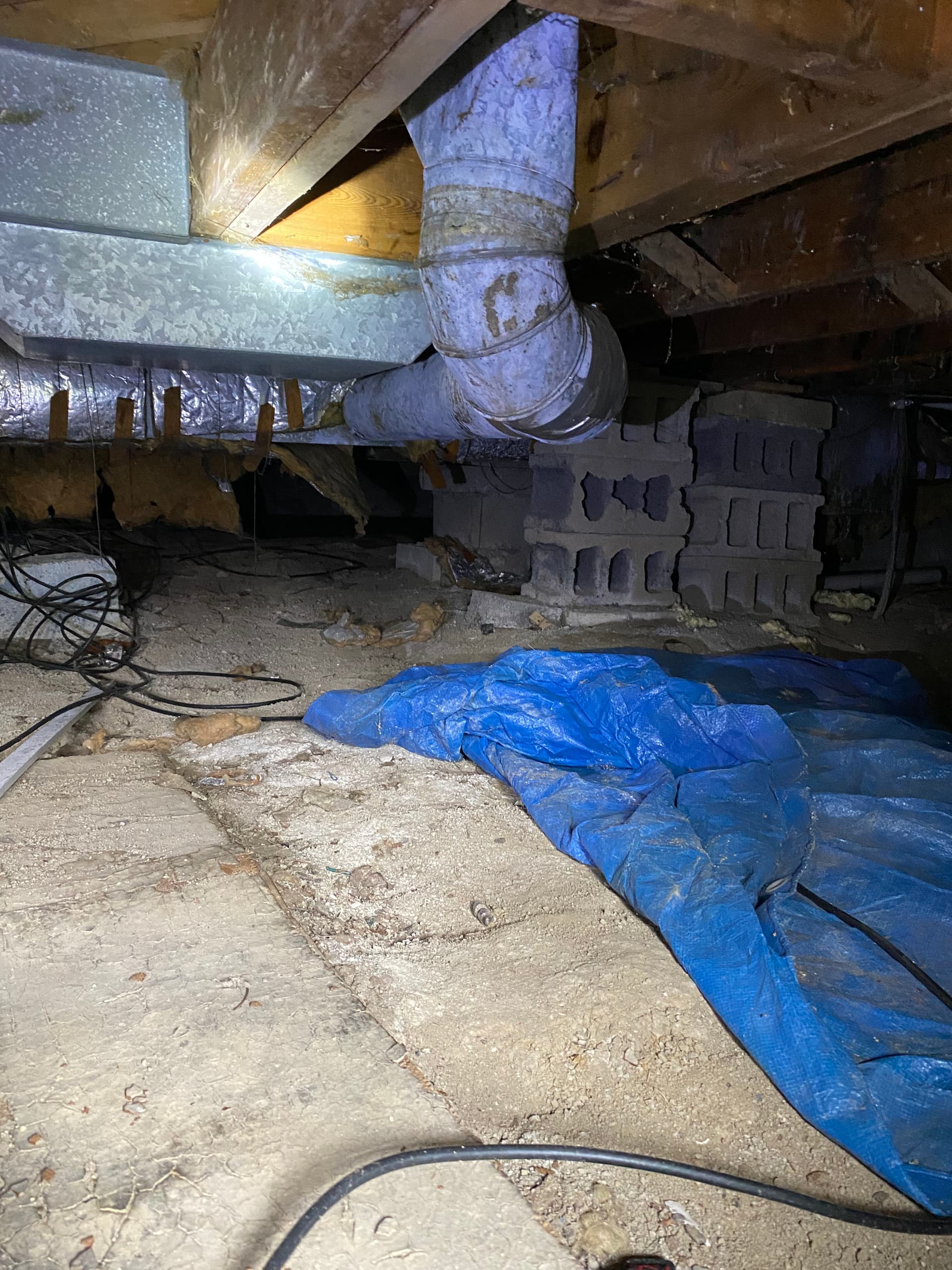 Gallery photos for Two Crawlspaces, Two Problems Affecting Your Home's Air: Image #2