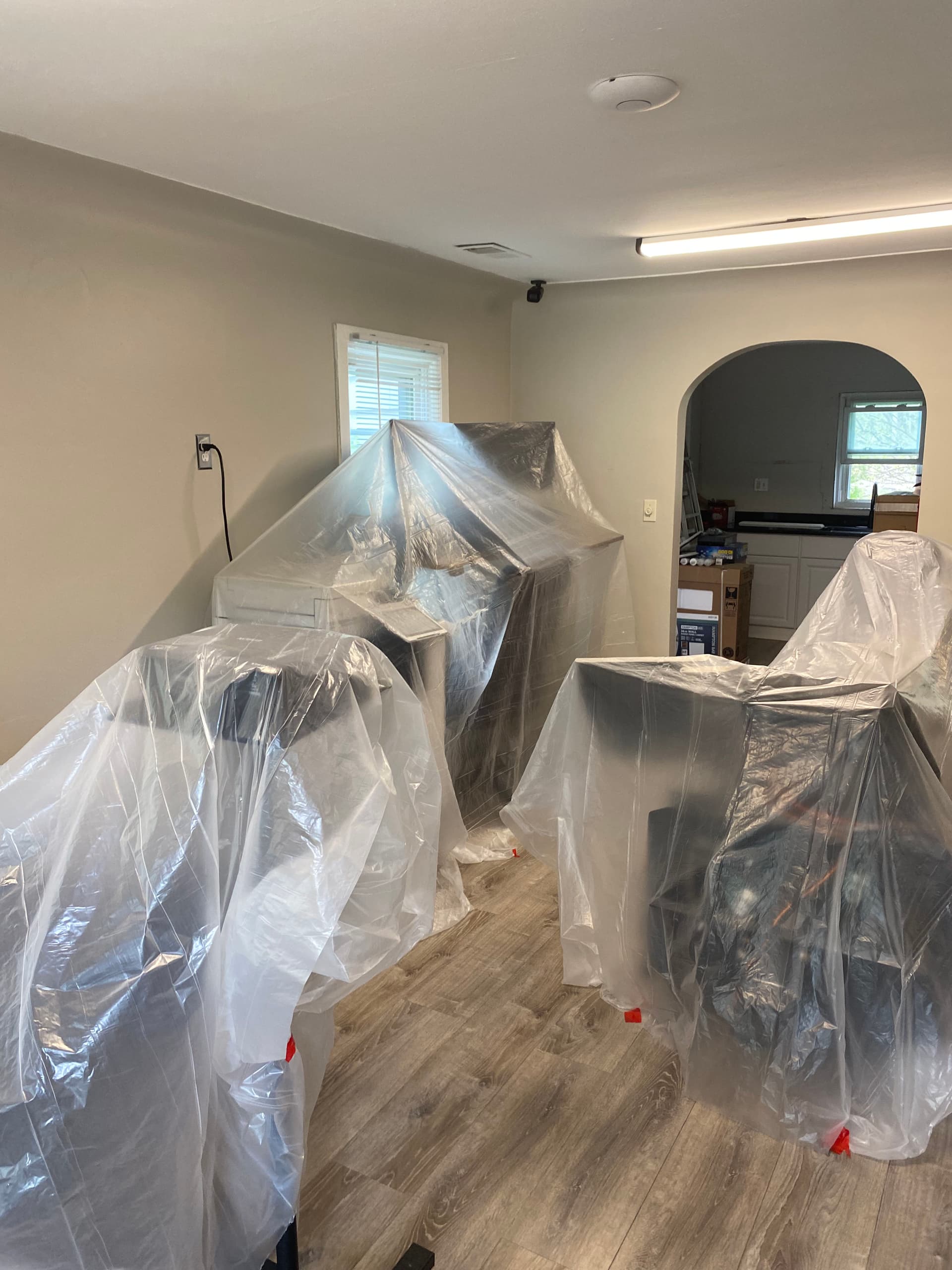 Gallery photos for Contaminated Insulation Removal and Full Duct Cleaning for Local Office: Image #1