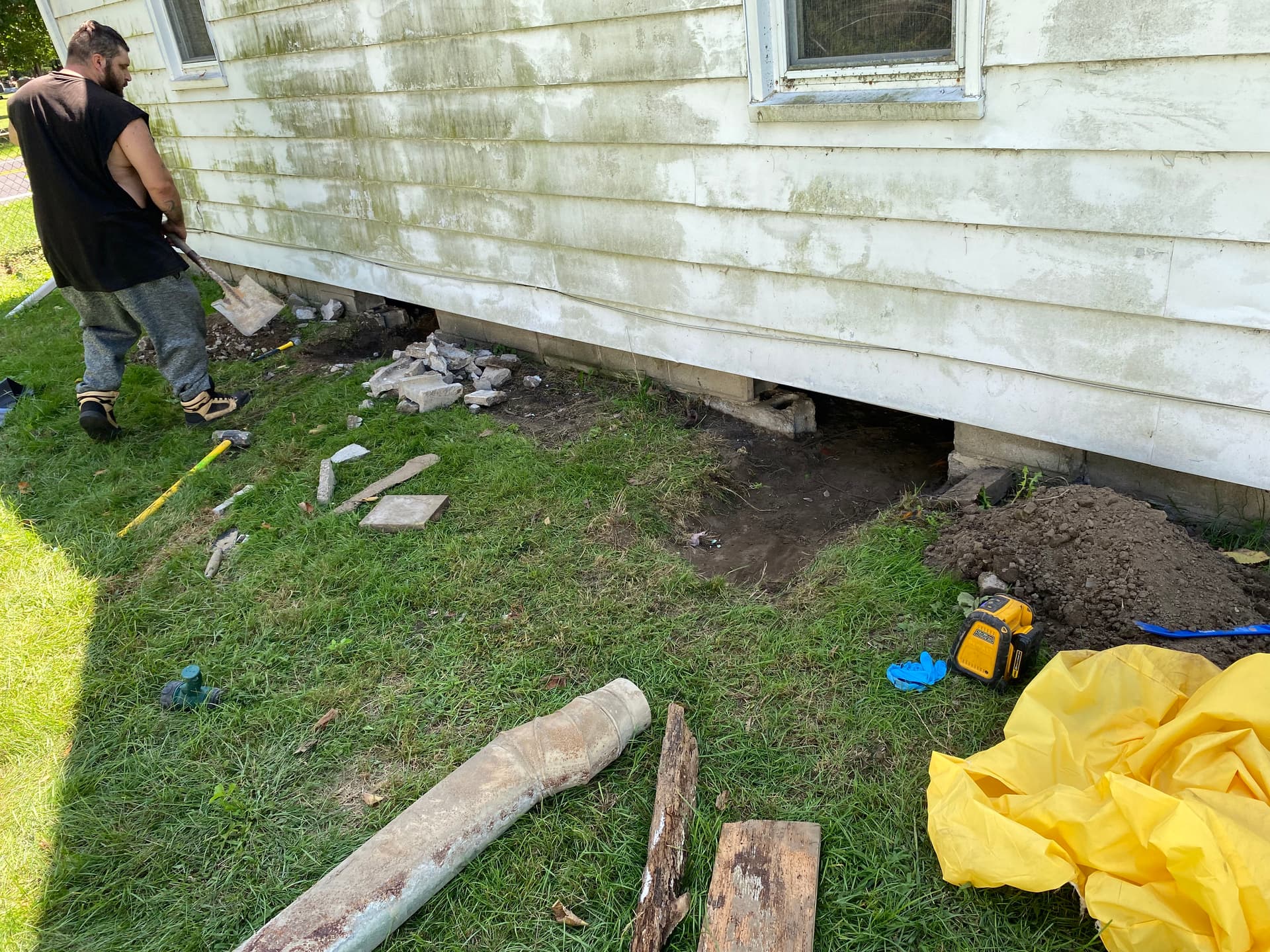 Gallery photos for What a Neglected Crawlspace Actually Looks Like: Image #1