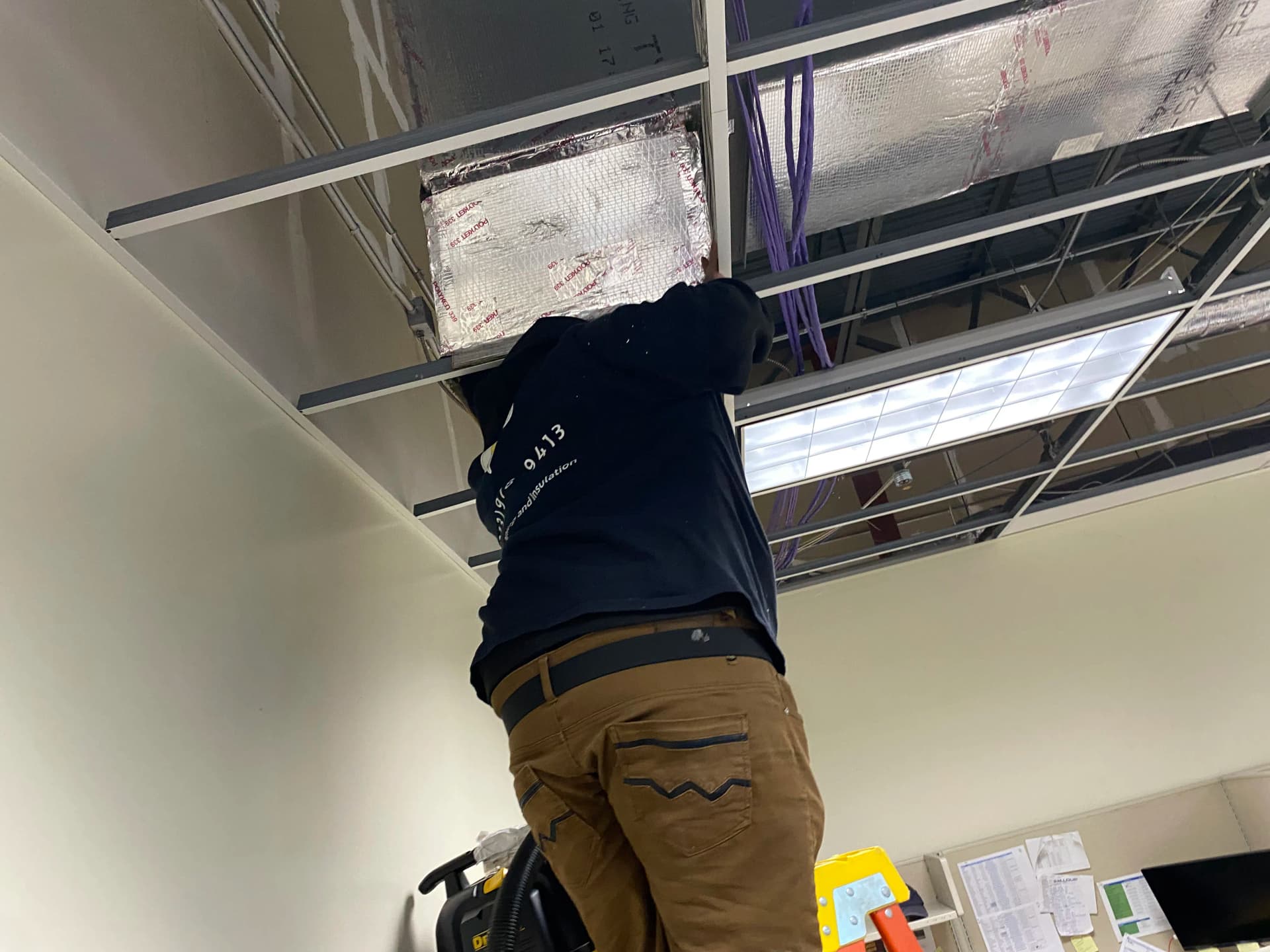 Gallery photos for Full Air Duct Cleaning at Johnson Controls Operations: Image #4