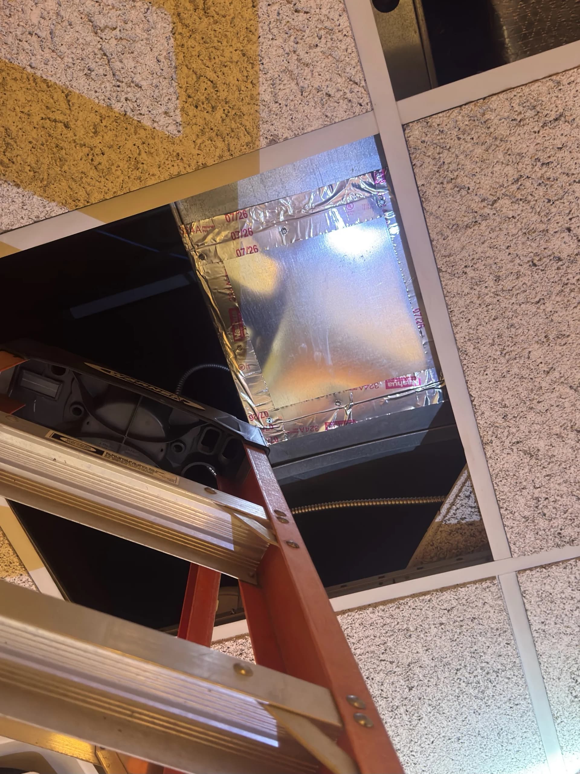 Gallery photos for Full Duct Cleaning at Olga's Kitchen: Image #9
